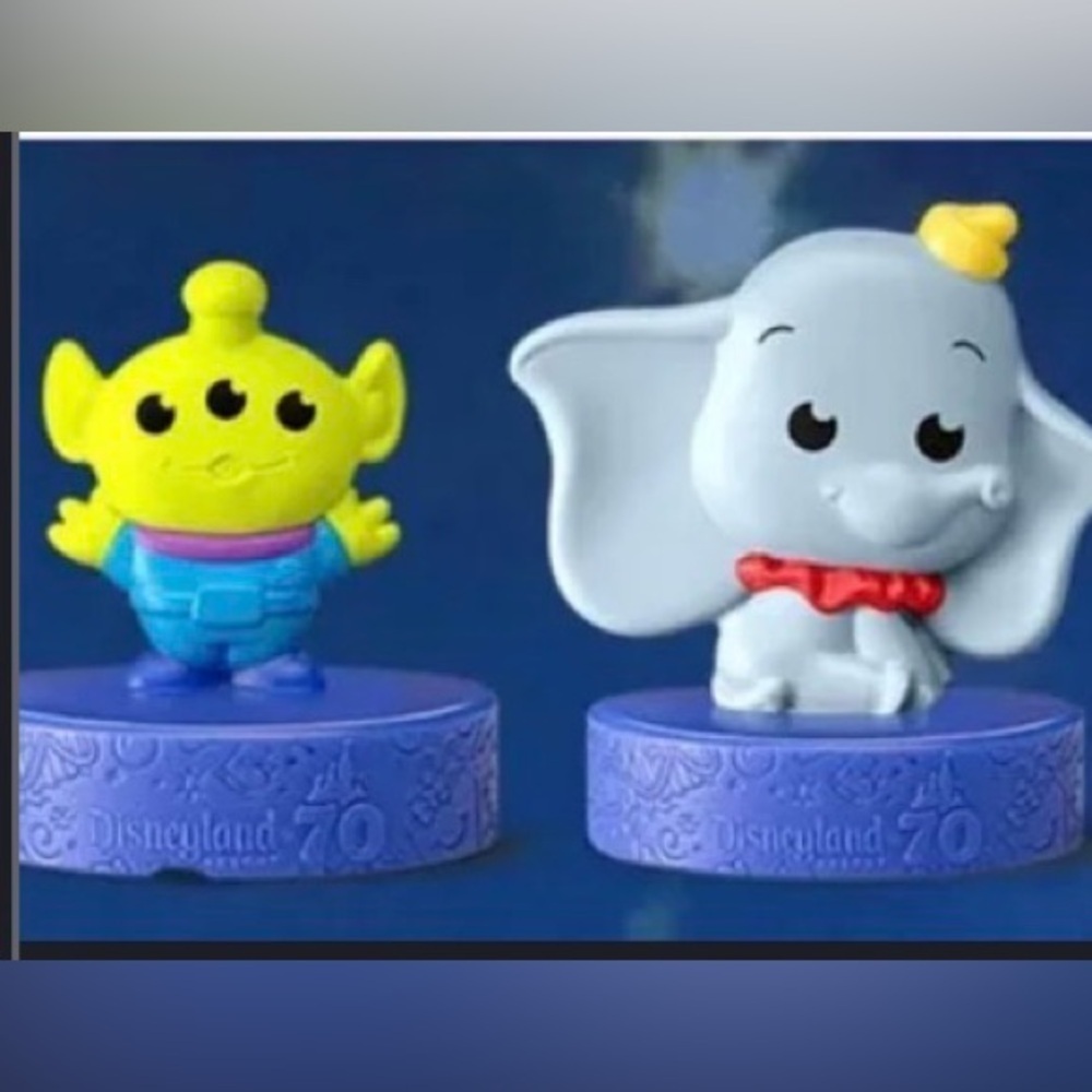 ❤️  NIP Disneyland 70 Dumbo and Toy Story Martian McDonalds Happy Meal Toy